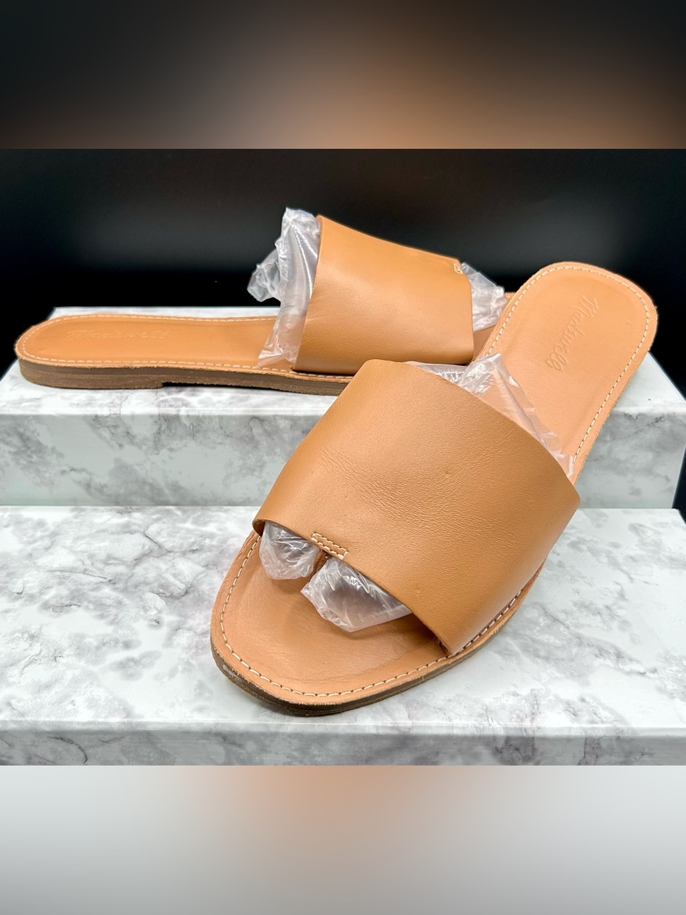 MADEWELL Boardwalk Post Slide Sandals in Tan Leather. Size 10